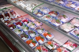 全国各地の珍しい人気商品が買えるスーパー　マスヤ味方店　新潟市南区味方