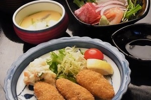 お刺身牡蠣フライ定食　かき忠　新潟市中央区東堀通