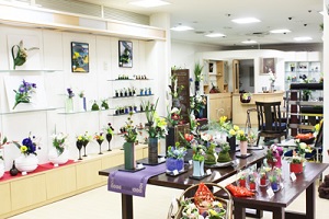 造花を使ったアートフラワーのお店　楽花　新潟市中央区西堀前通