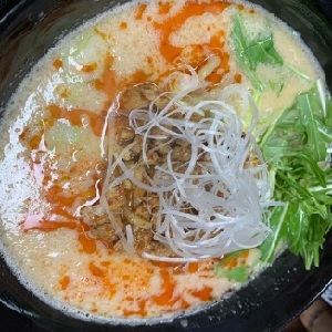 背脂担々麺がおすすめのバイカー人気のラーメン店　麺や澪　新潟県阿賀野市