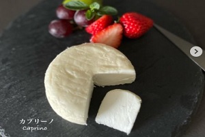 富山県産　山羊牧場　山羊チーズも販売　Moitie-Moitie　新潟・三条市