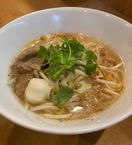 東方食堂おすすめのタイラーメン！パクチー好きに好評　新潟市江南区東船場（亀田駅前）