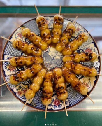 新潟市・本町通の老舗餅店 正油焼きだんご・笹団子・豆餅販売店
