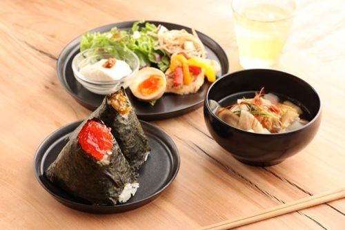 横山裕さんが訪れた、おにぎり屋さんはどこ？新潟市西蒲区漆山