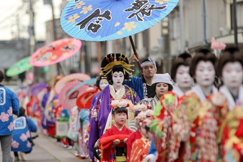 第81回 分水おいらん道中　2026年の開催は4月12日（日）当日の日程や駐車場の情報